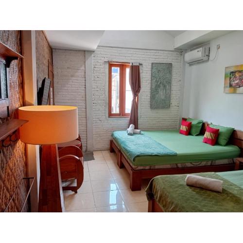 Mas Jenar Guesthose by Kawulastay