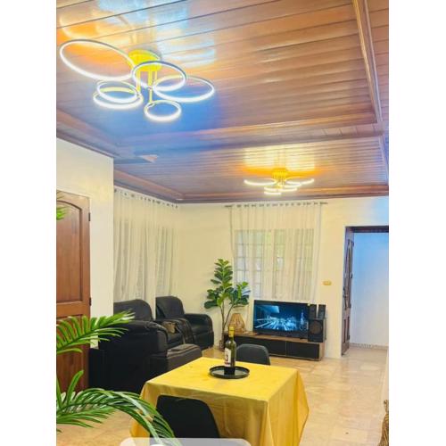 Matthews Home Cebu-Casa Dos