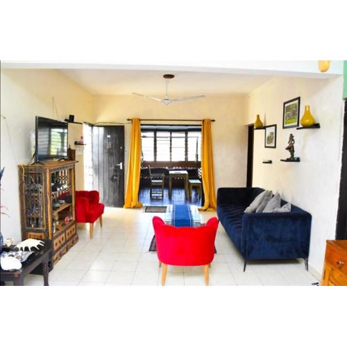 Mavericks Convenient Cozy Loft in Diani's CBD