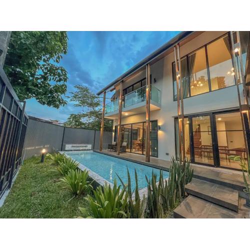 清迈宁曼路maya4房独立泳池别墅