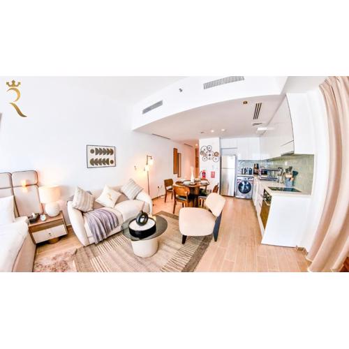 Mayan Breeze Studio with Balcony in Yas Island