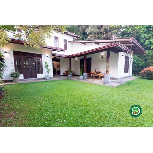 Maygrove View Villa - Galle