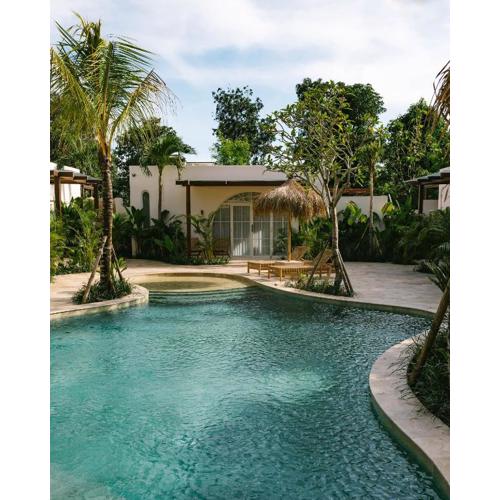 Mayiki Boutique Hotel