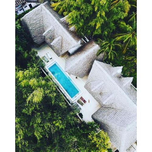 Mbili Villas - 2 Villas with outdoor kitchen & pool