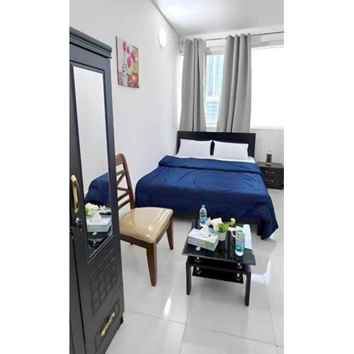 MBZ - New Fabulous Room in Unique Flat