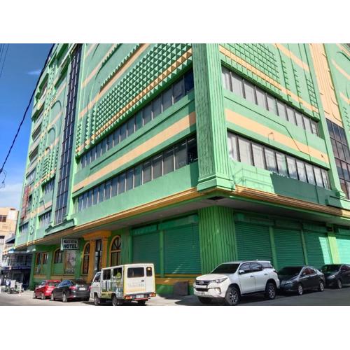 Meaco Royal Hotel- Lucena