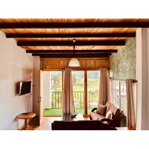 Medalin Lake Gregory