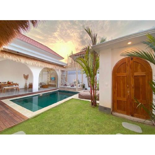 Mediterranean x Bali vibe 2BR NEW Villa in Canggu