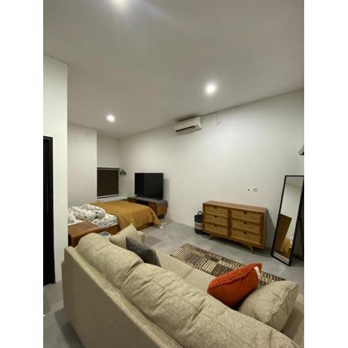 Mekuhibi Guest House