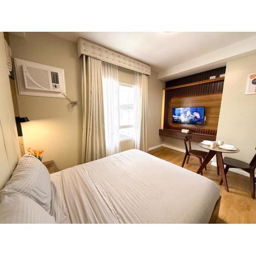 Mellow Vibes City View