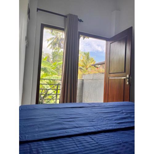 Melon Guest - Weligama