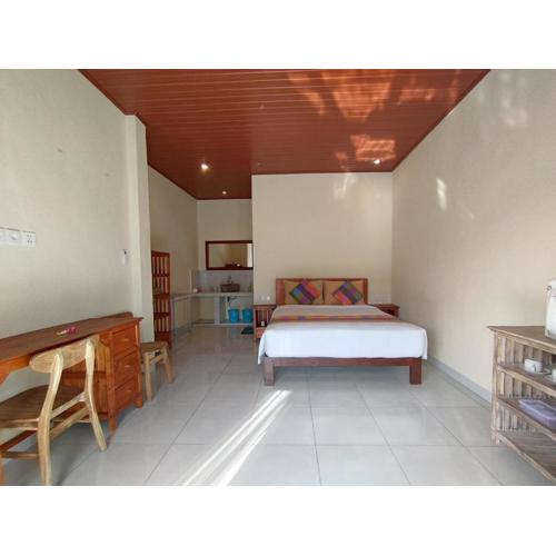 Meme Lan Bape Guest House