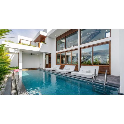 Merayu 2 - 5BR villa in Central Canggu Batu Bolong