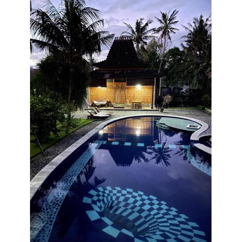 Meriki Losari Villa, in the Heart of Bali, Joglo one bedroom