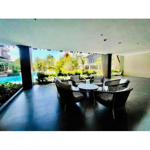 Messatiera Condo - UrbanSol Stay