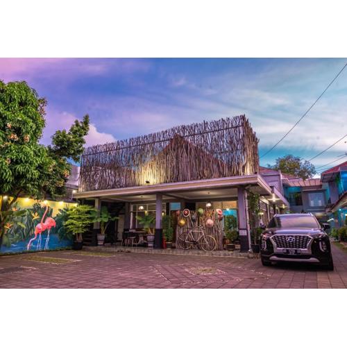 Metro Malioboro Living