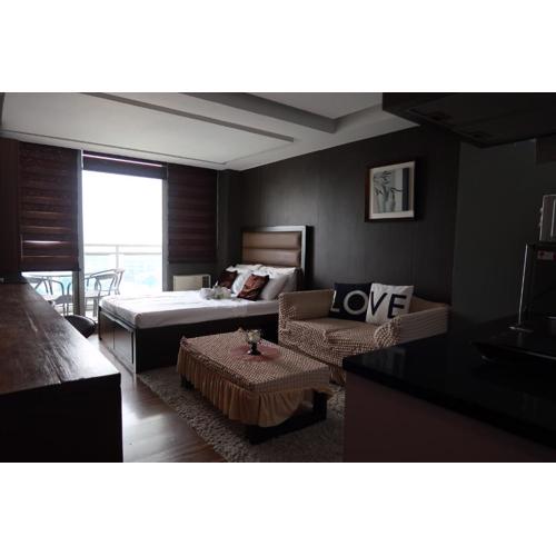 Metrocity Azure Beach Resort