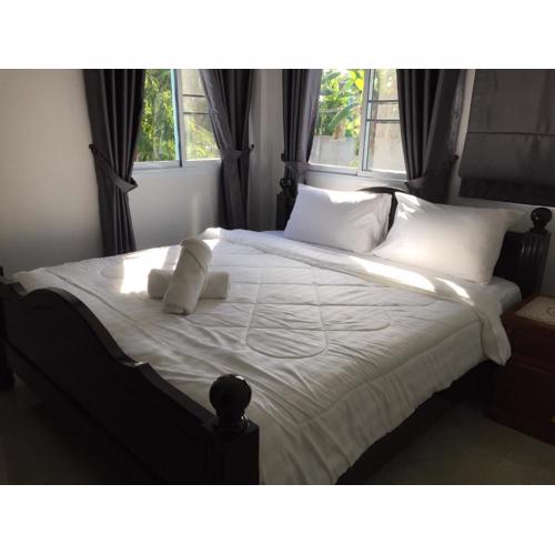 Mew House suanmali lamai