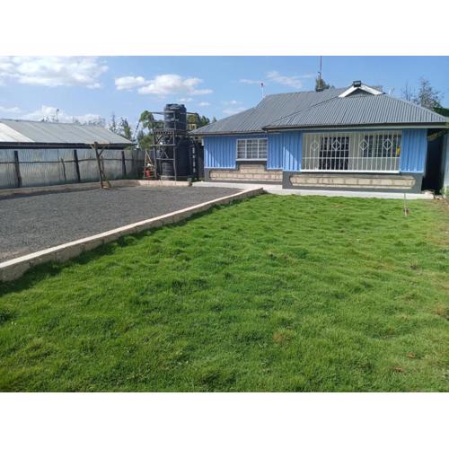 MG's Nest Two-bedroom all-ensuite bnb - private compound