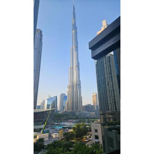 MH- Stuning 2 Bedroom - ACT Tower - Burj View - Downtown REF501