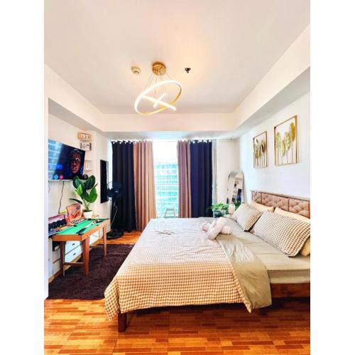 Mhax's Place - Azure Parañaque