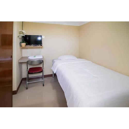 Miana Ancol Residence Mitra RedDoorz