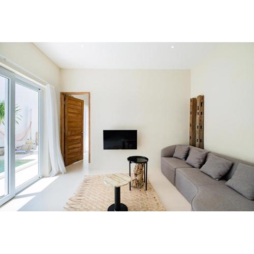 MIID Villa Cozy Escape Near Balangan and El Kabron