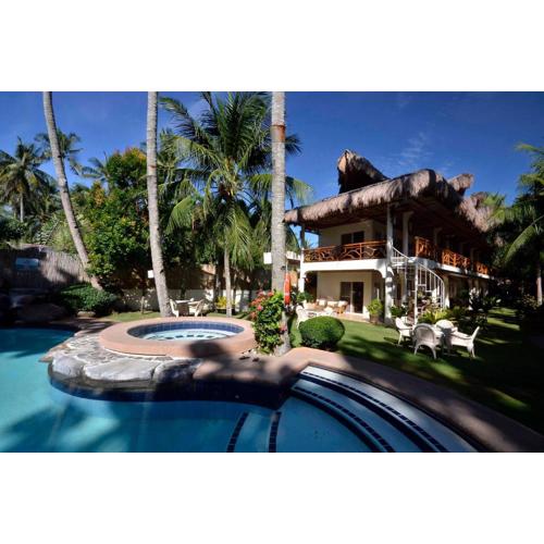 Mike's Dauin Dive Resort