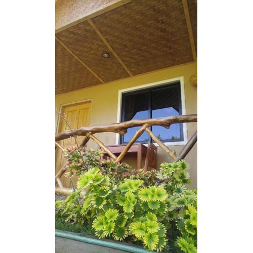 MIKI's Guest House