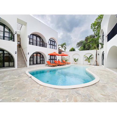 Mila Apartment by Maheswara