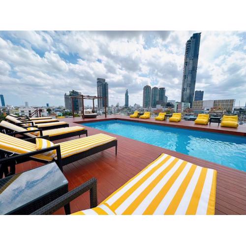 Miloft Sathorn Hotel - SHA Plus Certified