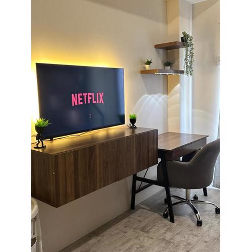 Minglanilla Condo with Pool, Gym & Fast WiFi