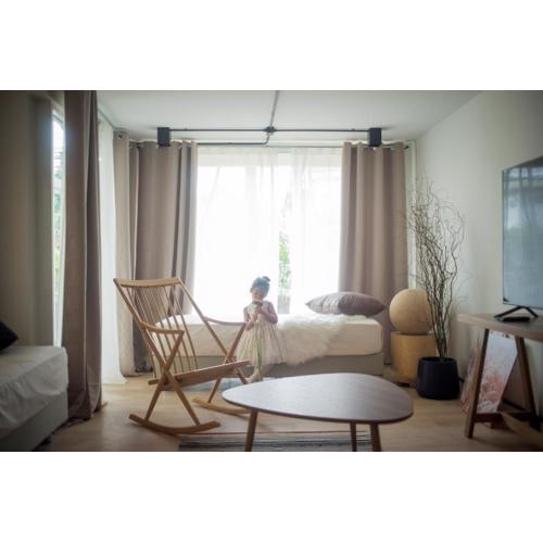 Mini-Me HUBS, Charm Suites & Pool in Old City