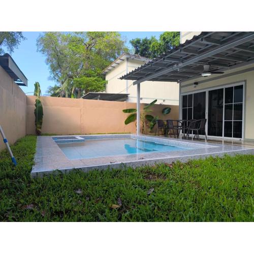 Mini Villa with Pool and Mountain view