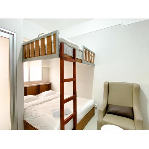 Minimalist and Homey Studio at Transpark Juanda Bekasi Timur Apartment By Travelio