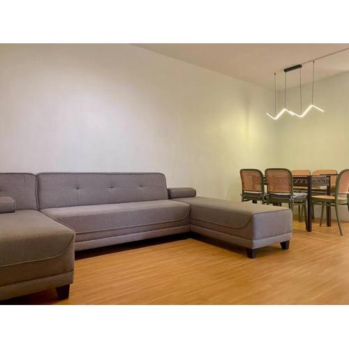 Minimalist Family 2BR Ground Floor Fast Wifi Free Pool beside SM Mall
