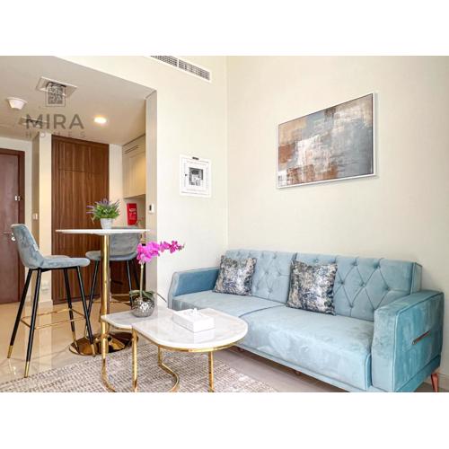 Mira Holiday Homes - Newly furnished 1 bedroom in Business Bay