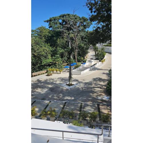 Mireyas Sweet Escape with private Jacuzzi