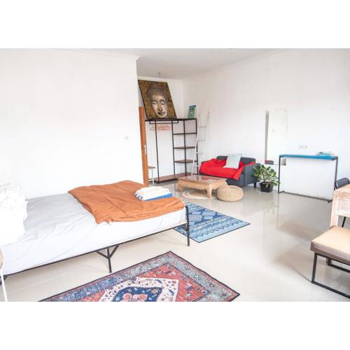 Mirri House Atas Kanan