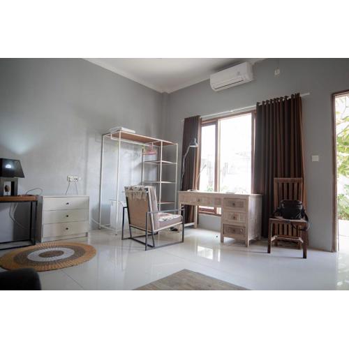 Mirri House Kanan Bawah