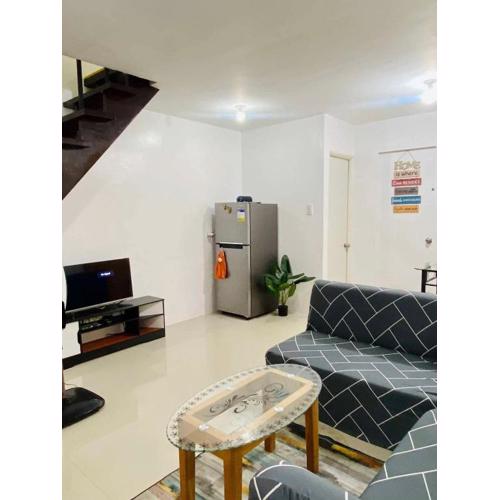 Miss Emsk Transient House