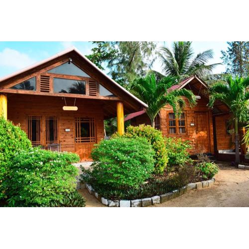 Mithra Paradise Beach Hotel