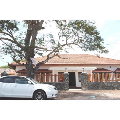 Miura Dutch Edge Hotel