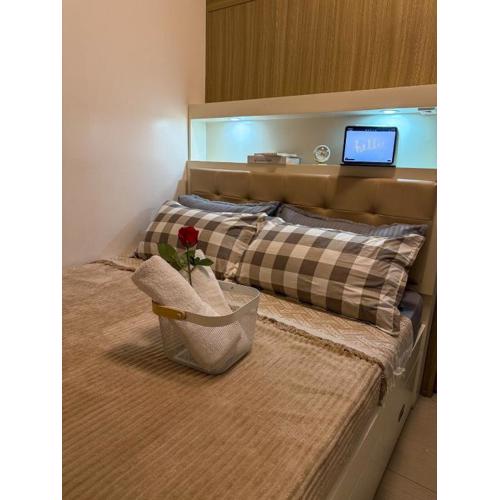 MOA Staycation City View - Manila Bay & MOA