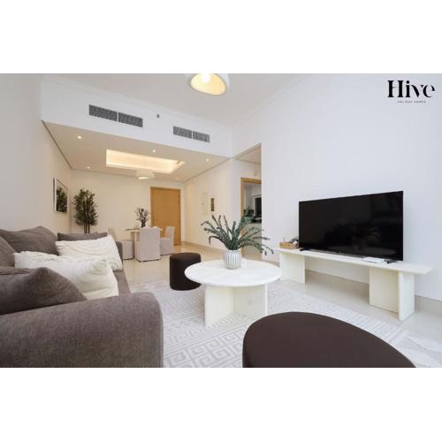 Modern 1 Bed Apt in Al Warqa