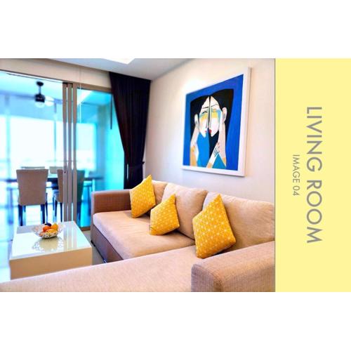 Modern 2-Bedroom Condo in Kamala Near the beach