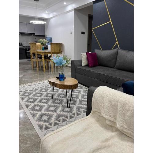 Modern 2BR Ensuite With king bed in Kilimani