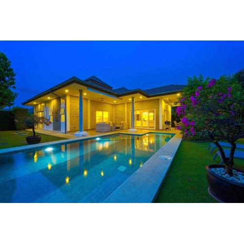 Modern 3 Bedroom Pool Villa - MR54