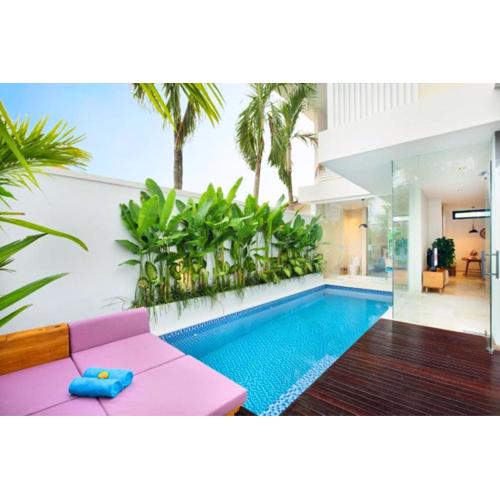Modern 3 BR Private Pool Villa ZN103