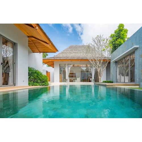 Modern 3BR Pool Villa at Anchan Flora in Bangtao